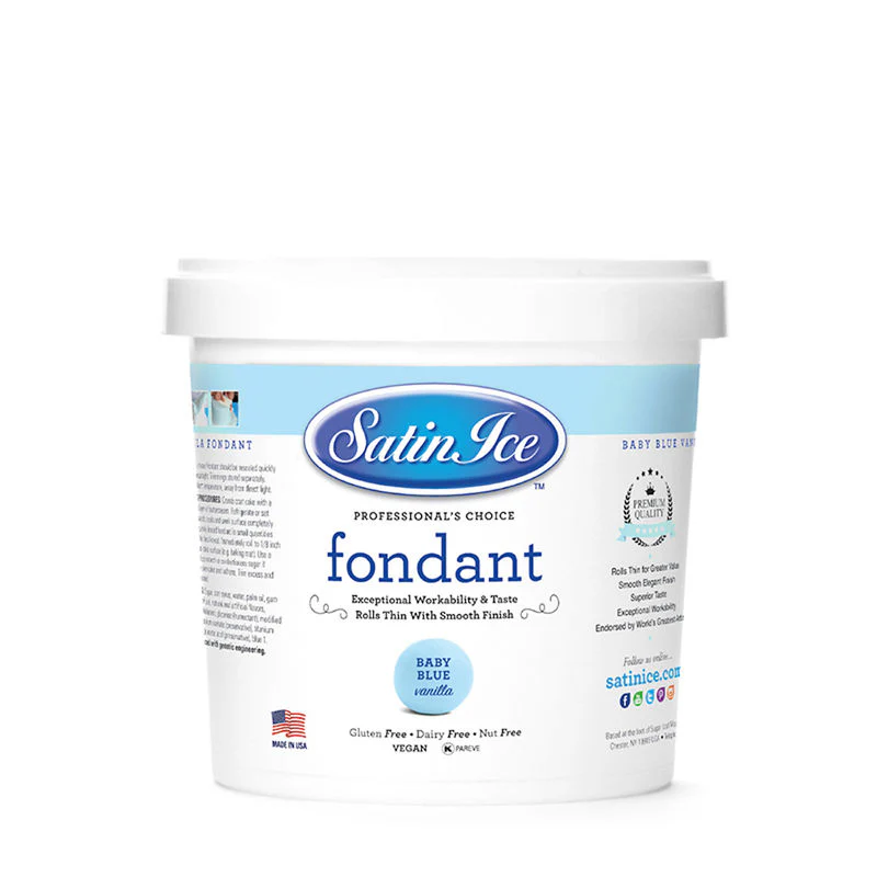 baby blue rolled fondant vanilla 0.91kg (#58450)