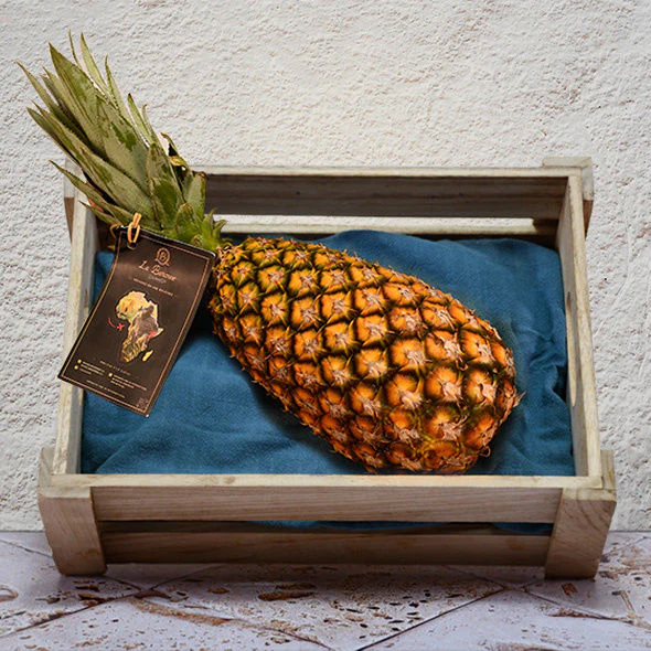 sugar loaf pineapple 1kg(+ -) (+/-)/jard  (#122648)
