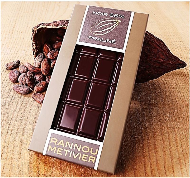 PRALINE DARK CHOCOLATE 66% BAR 100G (#125923)