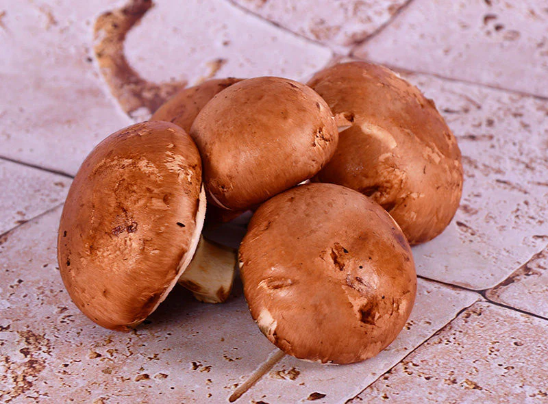 organic chestnut button mushroom 150g (#125945)