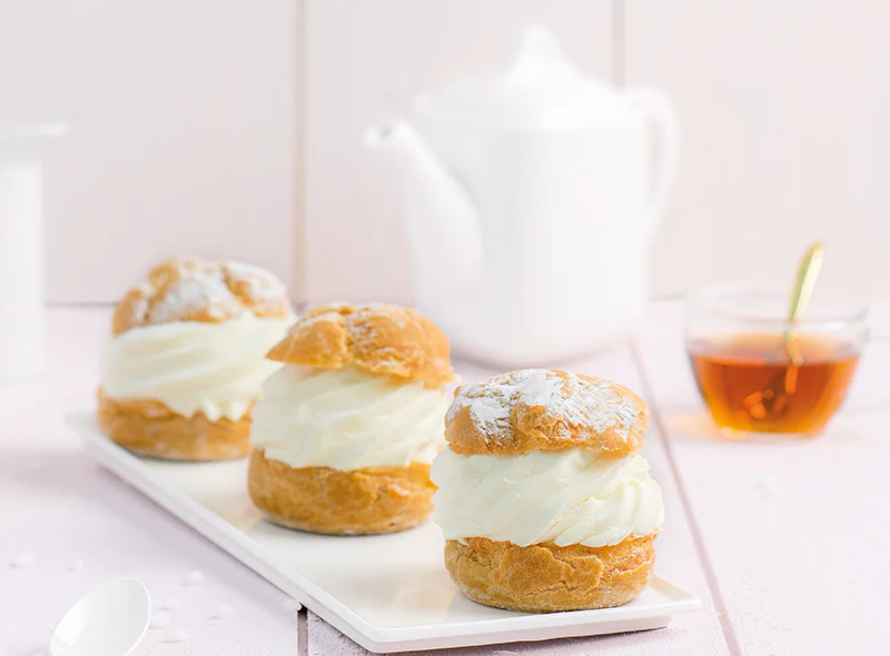 chou with whipped cream (#127927)